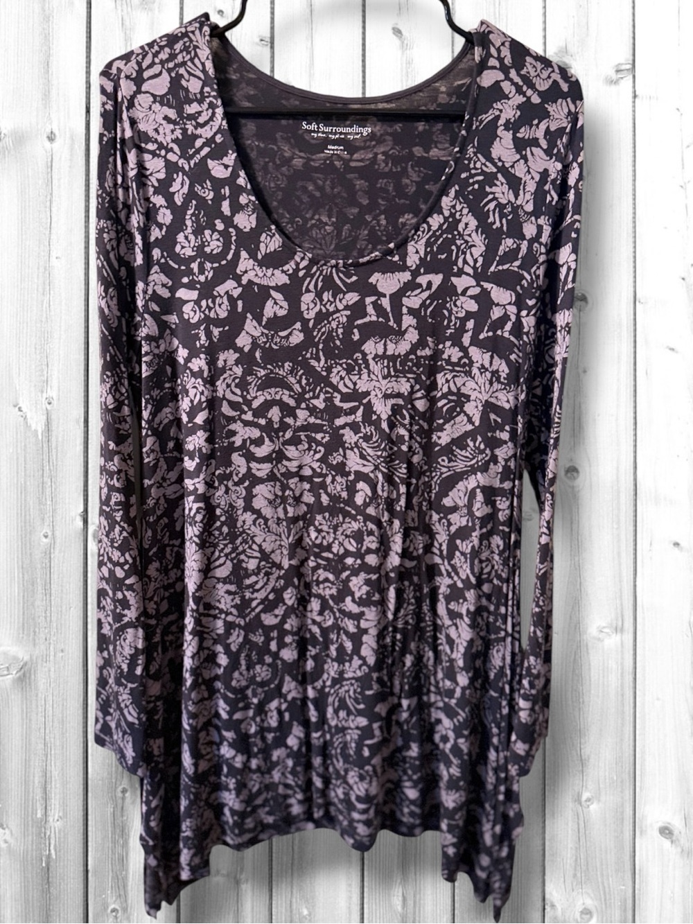 🌼Soft Surroundings Black Beige Floral-Print Long Sleeve Scoop Neck Tunic Top